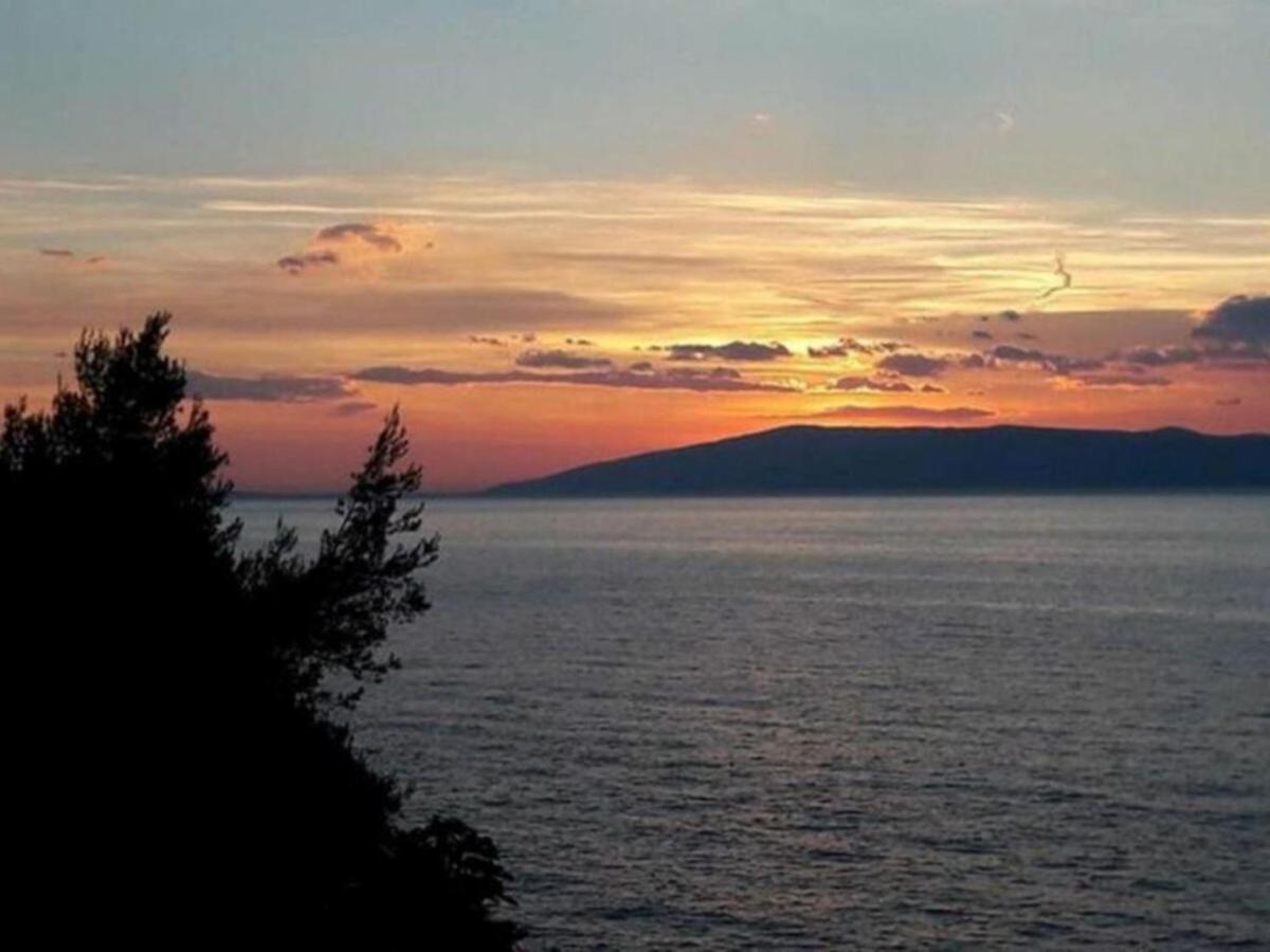 Holiday House Jakov Gdinj エクステリア 写真